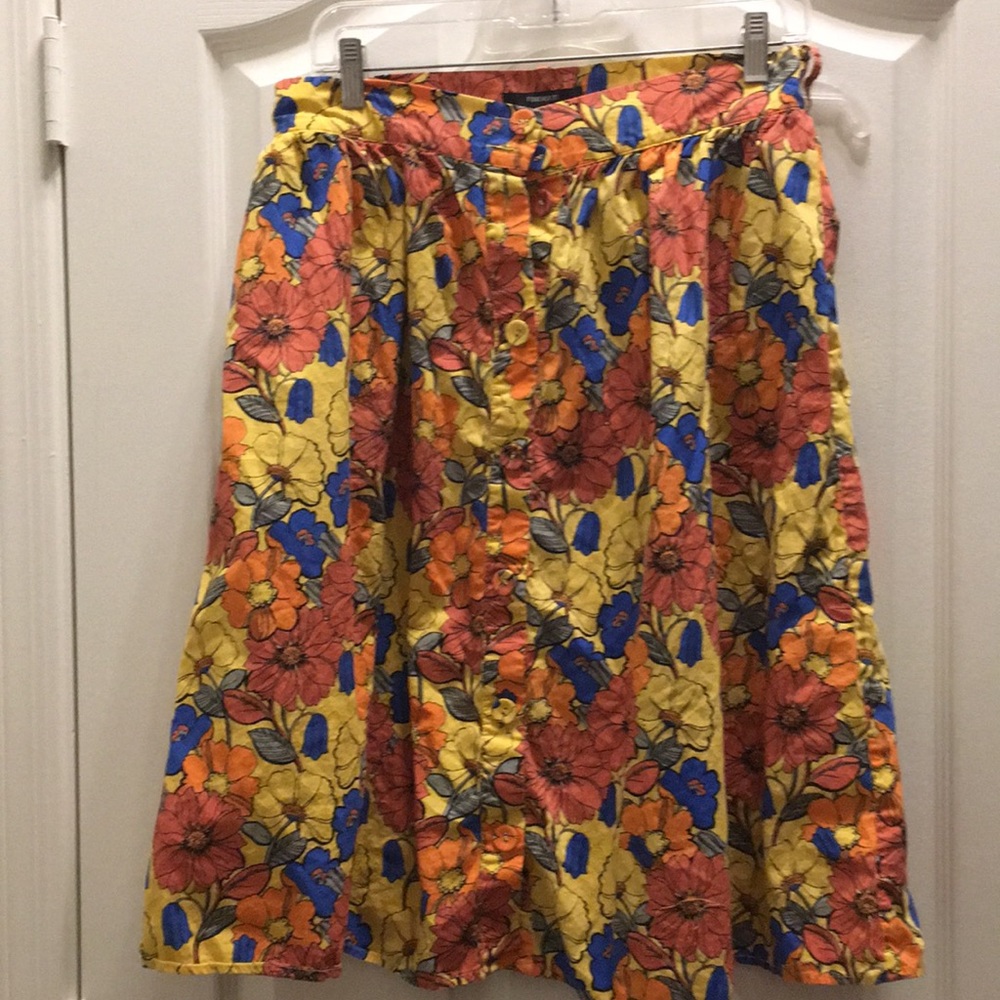 FINAL MARKDOWN Ladies’ Forever 21 Skirt (M)